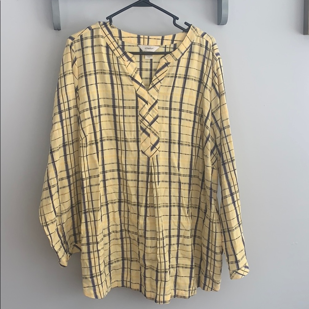 NWOT CJ BANKS SHIRT